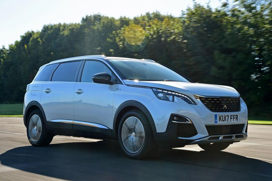  Peugeot 5008 GT Line 2017 года  (UK) (фото 4 из 30)